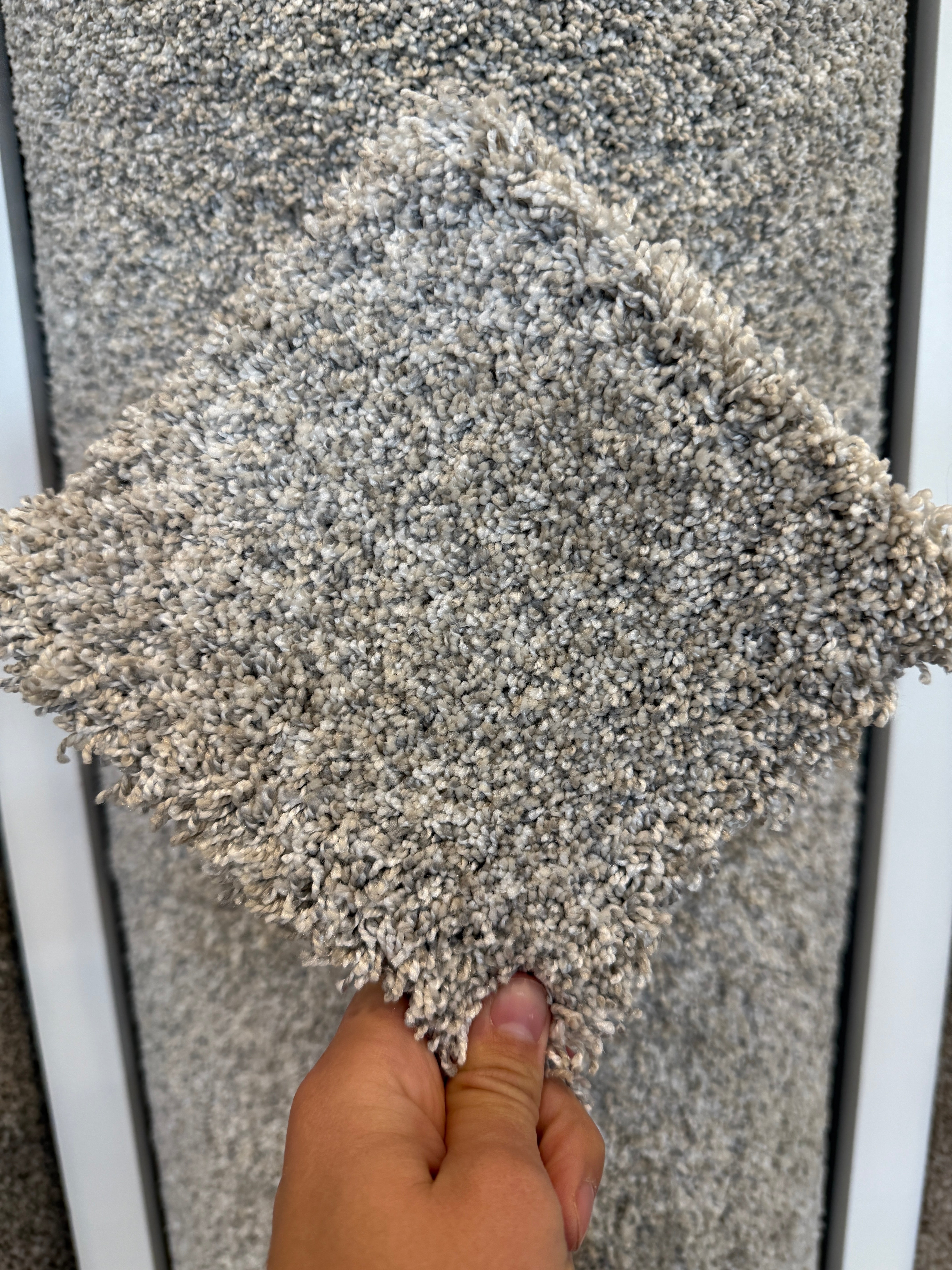 Altavista by Dream Weaver carpet sold by Calhoun's Flooring, Springfield, IL Specs